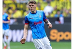 德天空：漢堡激活倫貝格240萬歐解約金條款，已為球員預(yù)約體檢