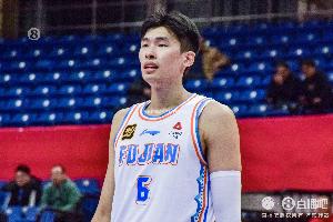 鄒陽新秀合同到期&今夏無頂薪資格 黃毅超頂薪合同還剩1年