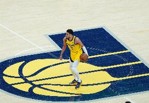 湖記反嘲：討厭兩支小市場球隊打總決賽 太無聊的比賽對吧？