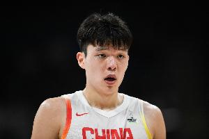 記者：全力沖擊NBA的楊瀚森應該會缺席本期國家隊的前期集訓