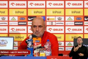 波蘭主帥：萊萬說他想放棄隊長我說決定不能他做，電話告知很正常