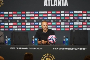 洛杉磯FC主帥：我們在切爾西半場傳球要更犀利些，才能制造威脅