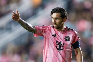 巴爾特拉談梅西：一直渴望再次現(xiàn)場(chǎng)看他踢球，他是我重要的榜樣