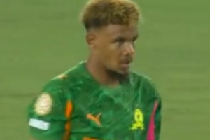 世俱杯首次執(zhí)行新規(guī)！門將持球超8秒被判角球??英超也即將實(shí)行