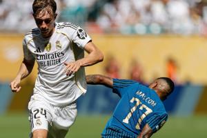 戰(zhàn)平新月無緣開門紅，你如何評價阿隆索執(zhí)教皇馬的首場比賽？