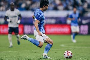 太慘了！張昱杰解圍送點還重傷，右膝交叉韌帶斷裂+副韌帶斷裂！