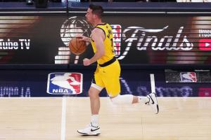 麥康納總決賽至今替補(bǔ)得分60+助攻25+籃板15+ NBA歷史首人