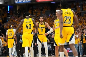 馬健：麥康納和托平扮演了替補(bǔ)奇兵角色 哈利帶傷出戰(zhàn)給隊(duì)友信心