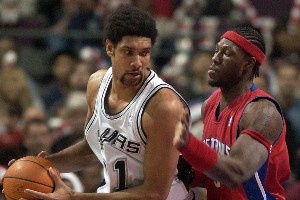 05馬刺奪冠20周年：歷史級(jí)防守！順境跑車(chē)逆境佛 絕境妖刀斬群魔