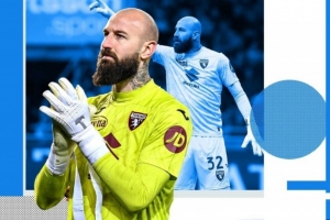 都體：那不勒斯提議分期付門將瓦尼亞1950萬歐解約金，遭都靈拒絕