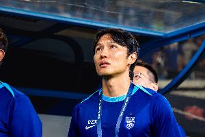 鄧卓翔：罰下一人讓翻盤難度加大，滿意少一人展現(xiàn)出的拼搏精神