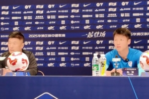 大連英博主帥：客戰(zhàn)海港一定非常困難 隊(duì)員通過足協(xié)杯積累了經(jīng)驗(yàn)