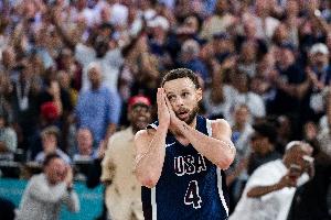 勇士官方：庫里率美國男籃圓夢巴黎 獲ESPY“最佳冠軍表現(xiàn)”提名