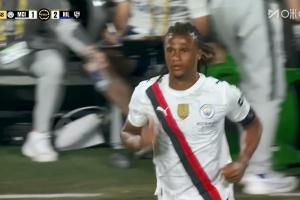 瓜迪奧拉神換人！阿克替補馬上幫助哈蘭德2-2破門，扳平新月