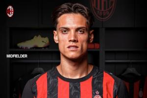 官方：AC米蘭簽下23歲都靈中場(chǎng)里奇，據(jù)悉總價(jià)2500萬(wàn)歐