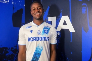 官方：布萊頓前鋒奧斯曼租借加盟歐塞爾一年