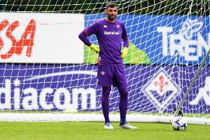 隆戈：為轉(zhuǎn)會米蘭，佛羅倫薩門將泰拉恰諾愿降低目前的90萬歐年薪