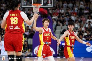 宮魯鳴：李緣是未來接過中國隊(duì)大旗的人 楊舒予未來會是主力前鋒