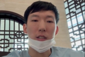 赴美治療傷?。≈茜何乙惨?jiàn)到了 洛杉機(jī)凌晨四五點(diǎn)鐘的太陽(yáng)