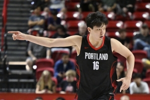 ??麥坎茨：一旦中國(guó)有后衛(wèi)能做姚易楊做到的事 那將會(huì)很可怕