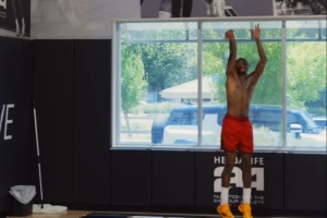 苦練三分！杰倫-格林曬今日訓(xùn)練視頻：底角三分5連中