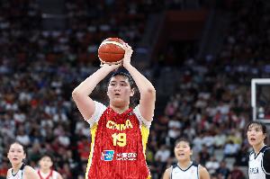 媒體人：張子宇一直在減重 降低傷病風(fēng)險(xiǎn)&擴(kuò)大活動(dòng)范圍跟上節(jié)奏