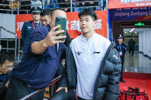 媒體人：同曦能從省體育局層面申領到450萬 江蘇能申領到250萬元