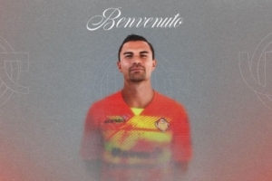 官方：克雷莫納租借簽下印尼國門奧代羅，含買斷選項(xiàng)