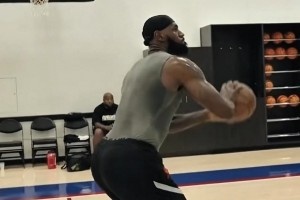 訓(xùn)練上腳最新款LeBron 23？老詹新一代簽名鞋顏值如何？