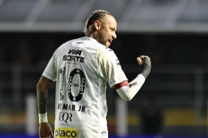 記者：內(nèi)馬爾轉(zhuǎn)會馬賽傳聞完全不實(shí)，這不是一個(gè)話題