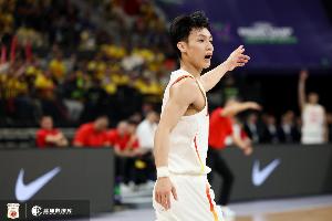 中國男籃VS波黑男籃二番戰(zhàn)名單：徐杰頂替趙睿出戰(zhàn) 對方17號就位