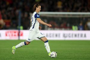 斯基拉：羅馬今日繼續(xù)與維羅納談吉拉迪，獎金方面存在30萬歐差距