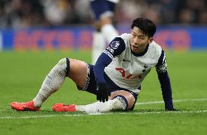 TA：熱刺考慮到孫興慜對球隊(duì)的貢獻(xiàn)，愿靈活處理其轉(zhuǎn)會