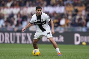 據(jù)悉轉(zhuǎn)會費1500萬歐，佛羅倫薩官方：帕爾馬中場西蒙-索姆加盟