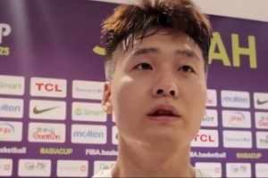 趙睿：以前是年輕球員 現(xiàn)在是老將還是隊(duì)長(zhǎng) 關(guān)鍵時(shí)刻要敢于擔(dān)責(zé)任