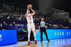 媒體人：胡明軒狀態(tài)需要提升 沙特顯然比約旦和印度都好得多