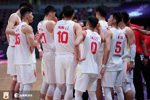 不容易！中國(guó)男籃時(shí)隔10年亞洲杯小組賽全勝 15年長(zhǎng)沙家門口奪冠