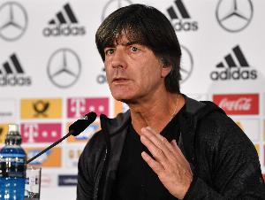 圖片報(bào)：勒夫受邀執(zhí)教烏茲別克斯坦國(guó)家隊(duì)，但他禮貌拒絕