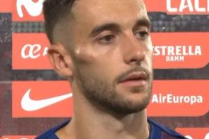 遭鞋釘踹臉??巴薩門將加西亞右臉腫了個(gè)大包，賽后清晰可見