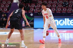 趙睿本屆亞洲杯場(chǎng)均13.5分3.7板4.5助 半決賽爆砍24分6助