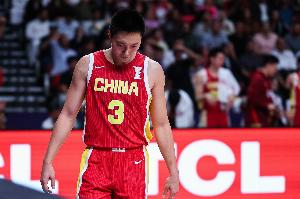 媒體人：我們只是差了一點(diǎn)點(diǎn)運(yùn)氣 中國男籃全隊(duì)有遺憾但沒有抱怨