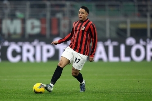 德天空：利茲聯(lián)和米蘭接近就奧卡福轉(zhuǎn)會達成協(xié)議，費用約2000萬歐