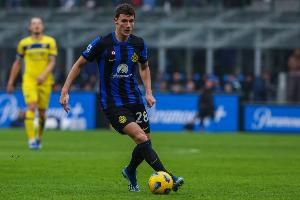 米體：國米計劃2000萬歐出售帕瓦爾，首選引進索勒代替他