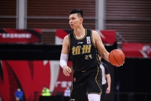 楊毅：北京被黑→許鐘豪廢了阿拉基→黎巴嫩輸韓國→中國贏新西蘭