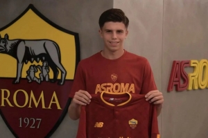 迪馬濟奧：都靈再次追求羅馬中場羅馬諾，羅馬想要加入回購條款