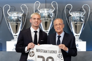 龍賽羅：馬斯坦托諾很快就能成為皇馬主力，我愿意為此打賭