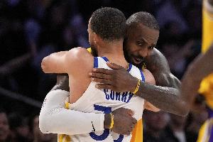 聯(lián)盟最高薪：狼王&鯊魚共10年 科比連續(xù)7年 庫里連續(xù)9年 LBJ僅1次