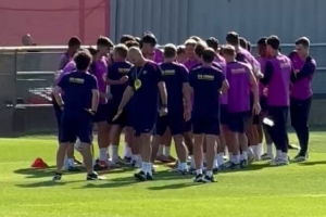 記者：萊萬參加巴薩今日合練，將隨隊出征客場對陣萊萬特的比賽