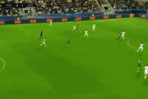 依舊穩(wěn)！德赫亞飛身神撲x2，佛羅倫薩附加賽10人作戰(zhàn)3-0零封對(duì)手