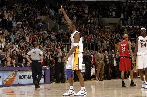 曼巴永恒！科比-布萊恩特 祝你生日快樂(lè)